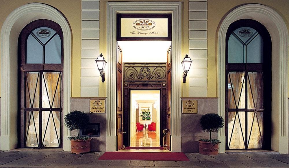 Bb Hotels Smarthotel Bailey'S Rome Exterior photo